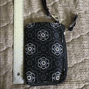 Thirty-one brand wallet